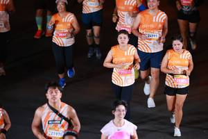 BIB: 2830, 21970, 77212, 24991, 28399, 28385
                            <button type="button" onclick="openModal(23176078)" class="btn btn-primary btn-sm float-right btn-popup" data-toggle="modal" data-target=".modal-high-quality">
                        <i class="fas fa-shopping-cart"></i> Add to Cart
                    </button>
                                            <button type="button" onclick="isThisMe(23176078, true)" class="btn btn-success btn-sm float-right btn-popup btn-isme hidden" data-toggle="tooltip" data-placement="bottom" title="นี่คือรูปของคุณใช่ไหม คลิกที่นี่เพื่อเอาเข้าอัลบั้ม">
                        <i class="fas fa-plus"></i> Add to album
                    </button>
                    <button type="button" onclick="isThisMe(23176078, false)" class="btn btn-warning btn-sm float-right btn-popup btn-isnotme hidden">
                        <i class="fas fa-ban"></i> Remove from album
                    </button>